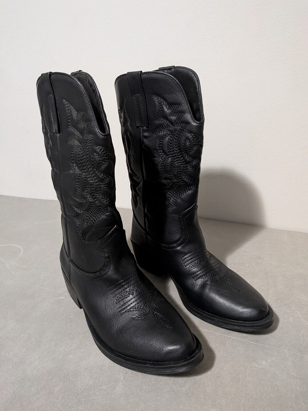 Yoki Gilard Women's Western Cowboy Boots Black Embroidered Mid-Calf - Size 7
